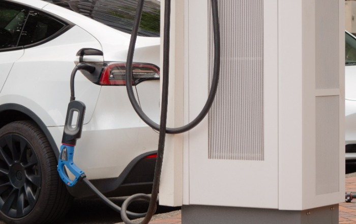 Komoly kihívásokkal kell szembenézniük a flottazöldítő cégeknek