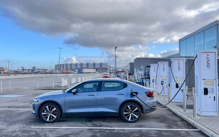 Felgyorsítja az EU az elektromos átállást, és zöld utat ad az e-üzemanyagoknak